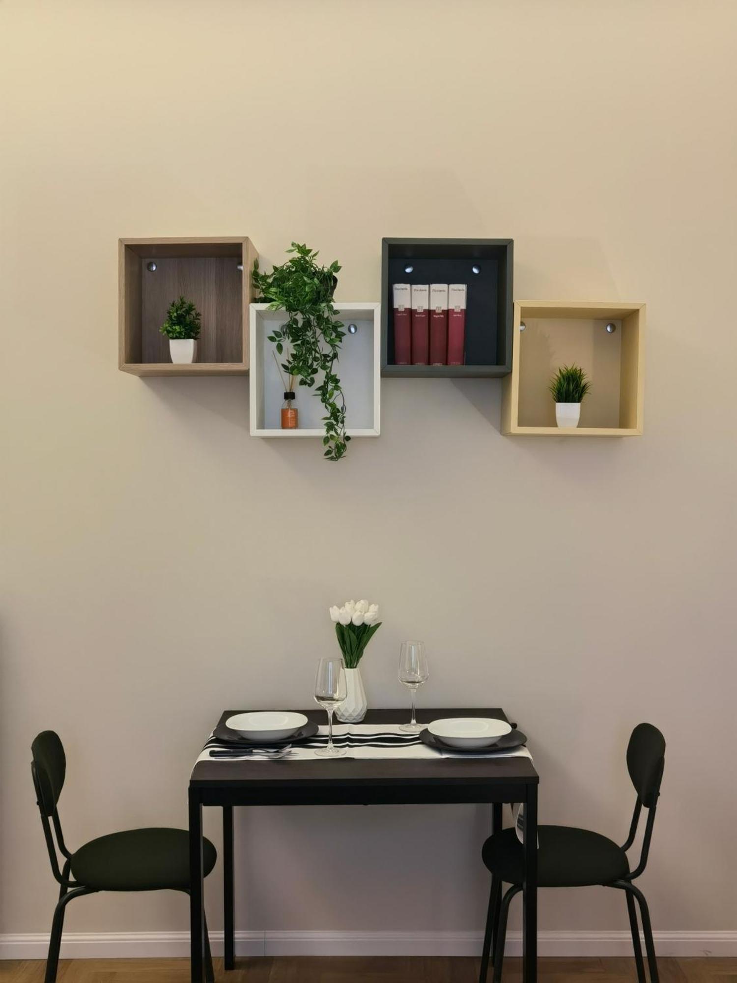 Metro Lodi Apartment โรม ภายนอก รูปภาพ