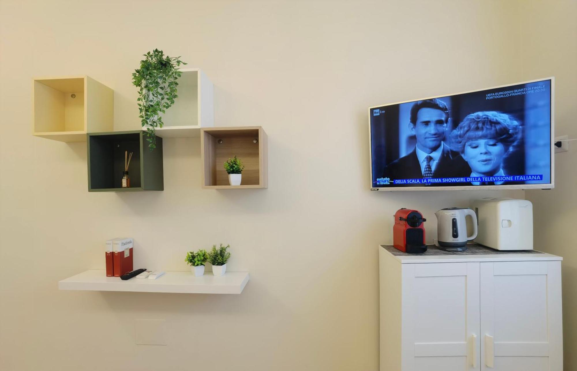Metro Lodi Apartment โรม ภายนอก รูปภาพ